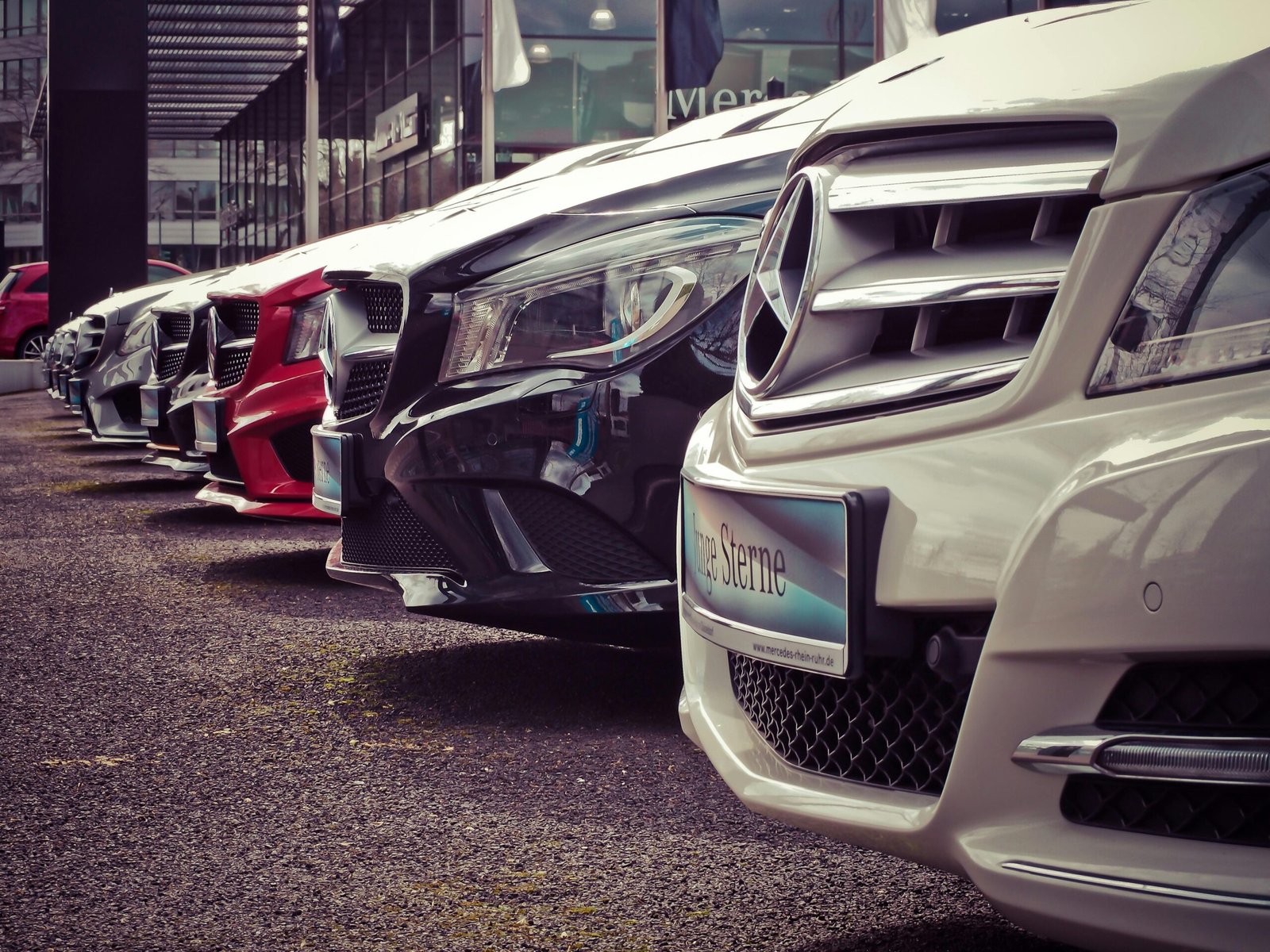 Read more about the article <h1>What People Think First When They See Your Car</h1>